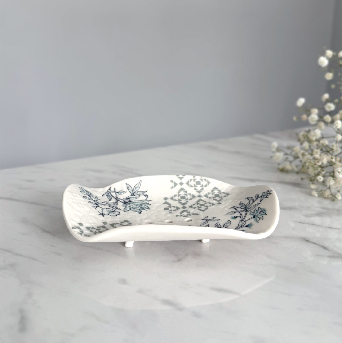 Azalea Porcelain Soap Dish