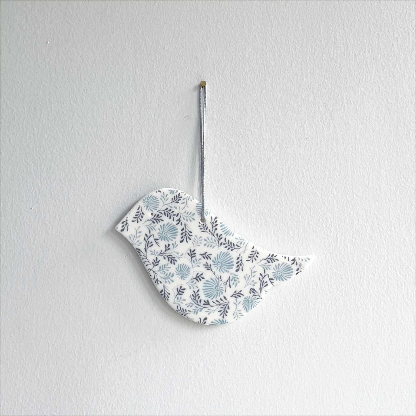 Handmade Daisy Bird Decoration