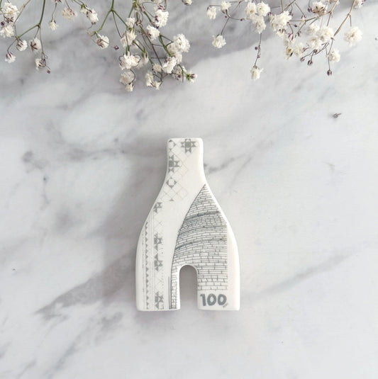 Bottle Kiln Fridge Magnet - 100 Years, Stoke-on-Trent Centenary