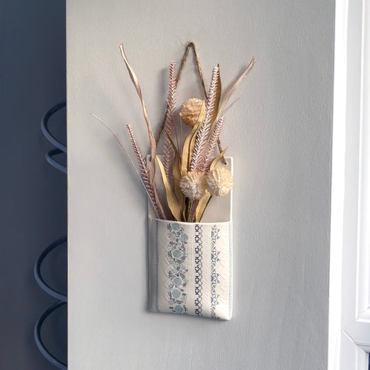 Large Wall Hanging Pocket Planter - Fusion Design 1