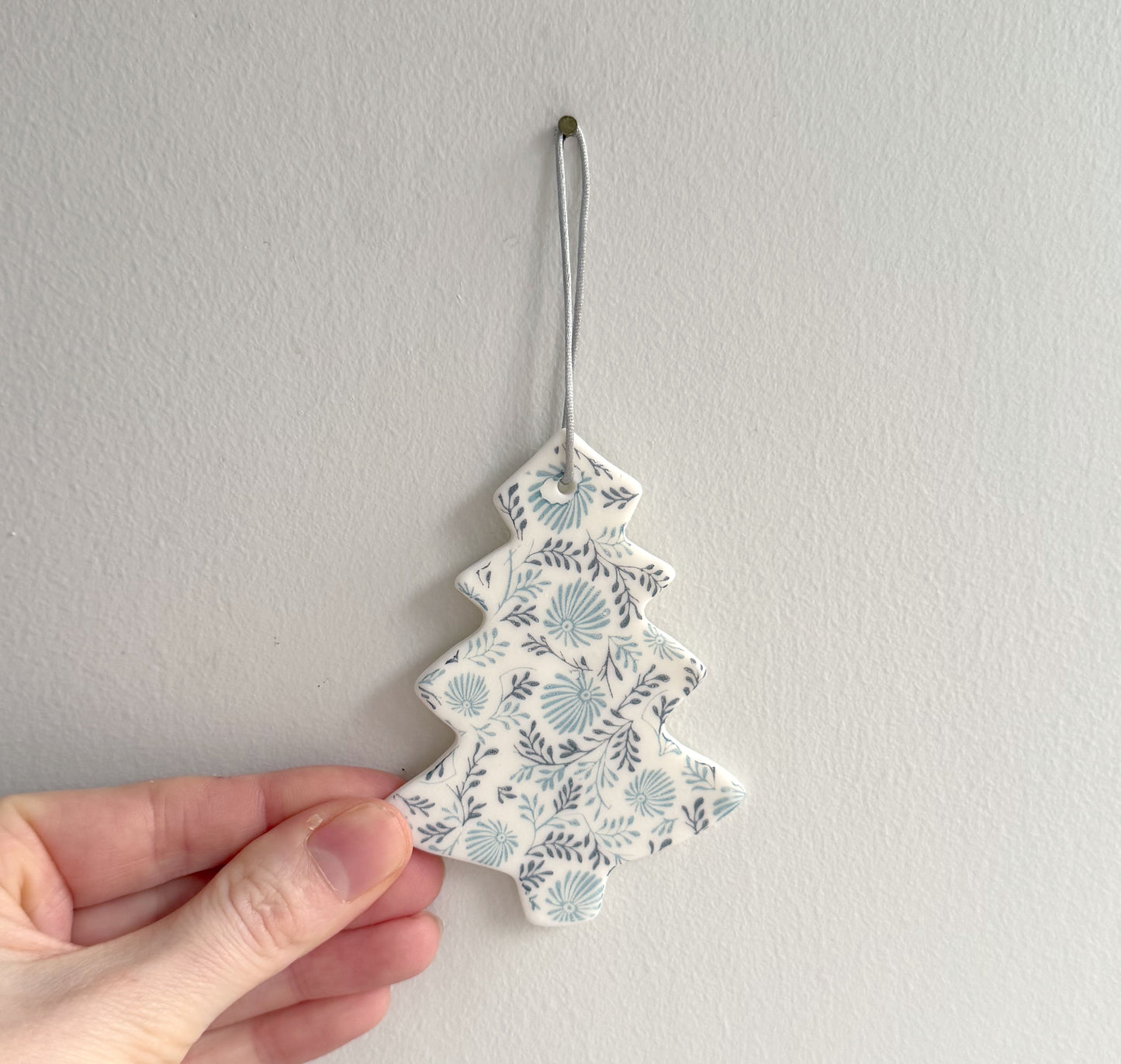 Handmade Daisy Tree Decoration 2
