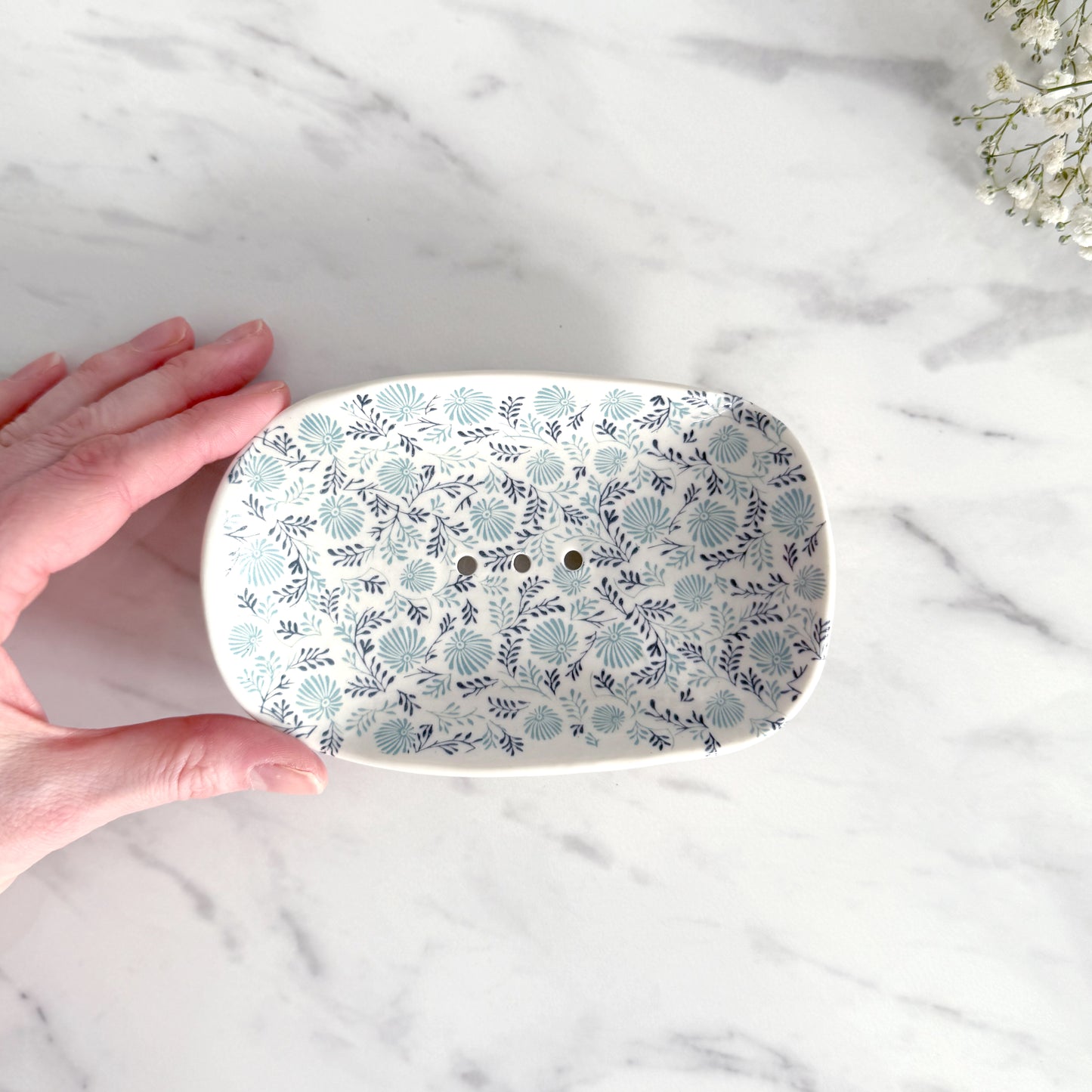 Daisy Porcelain Soap Dish
