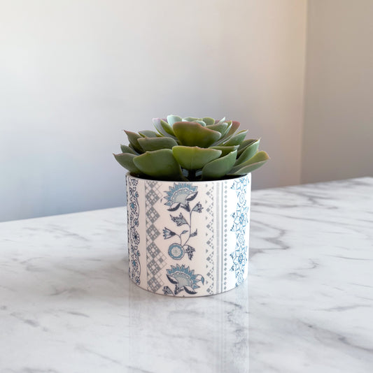 Jasmine Planter Pot/ Tealight Holder