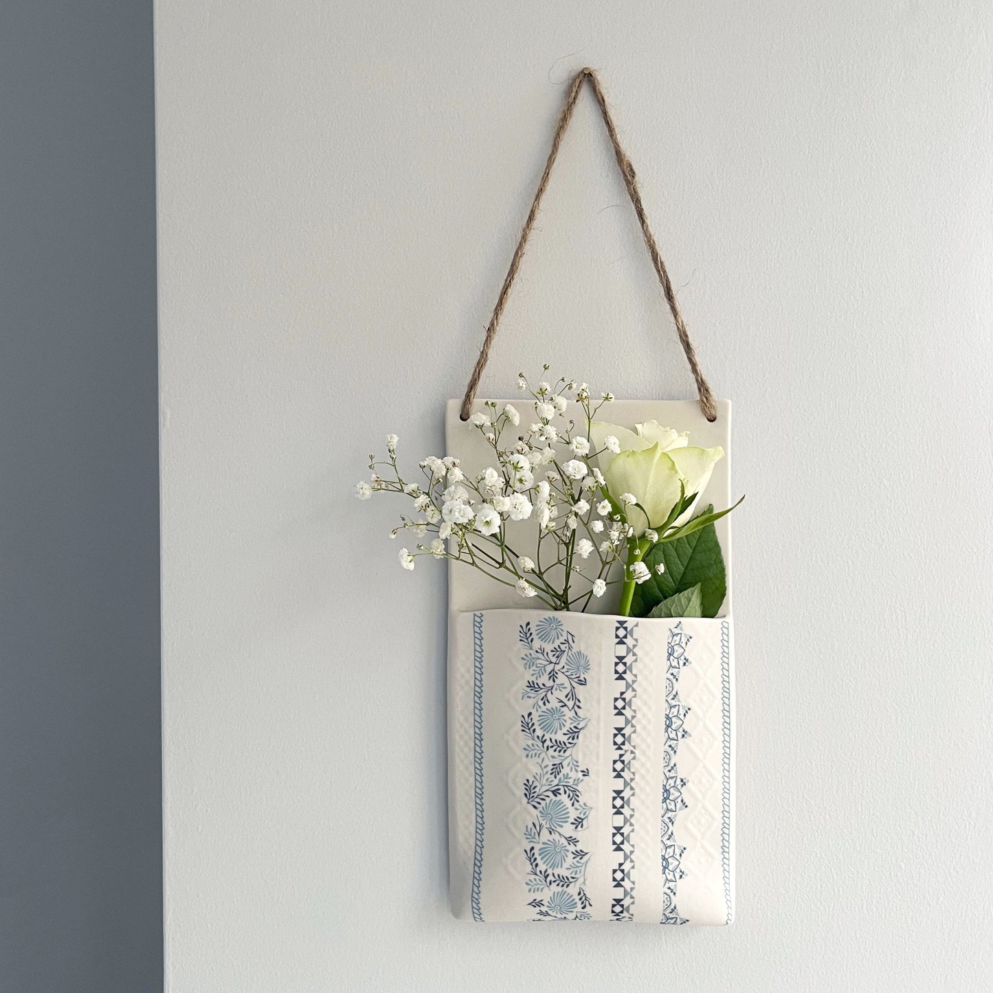 Large Wall Hanging Pocket Planter - Fusion Design 1