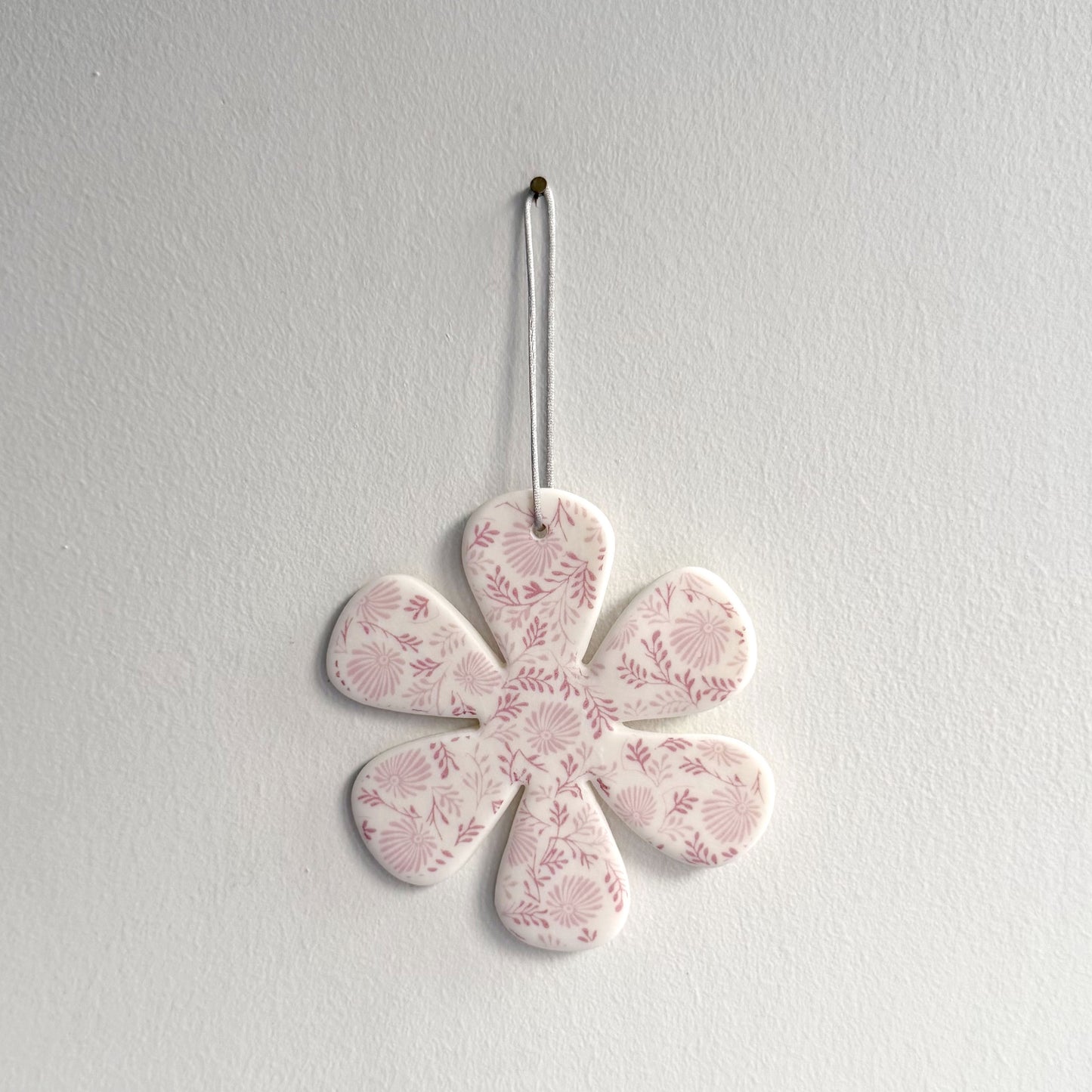 Handmade Flower Decoration - Pink Daisy Design