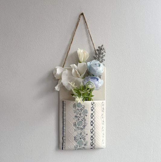 Wall Hanging Pocket Planter - Design 1