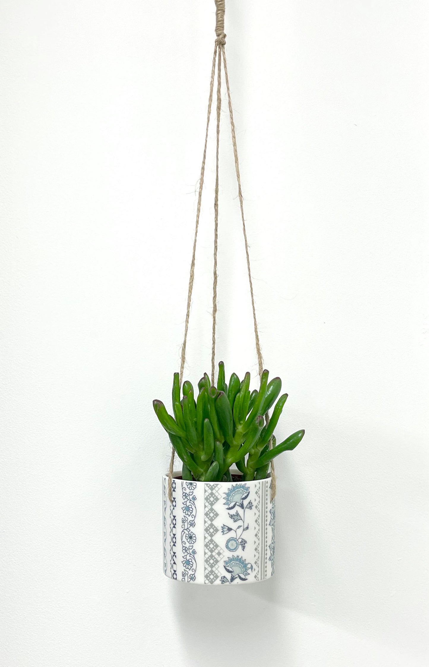 Large Hanging Planter Pot - Jasmine