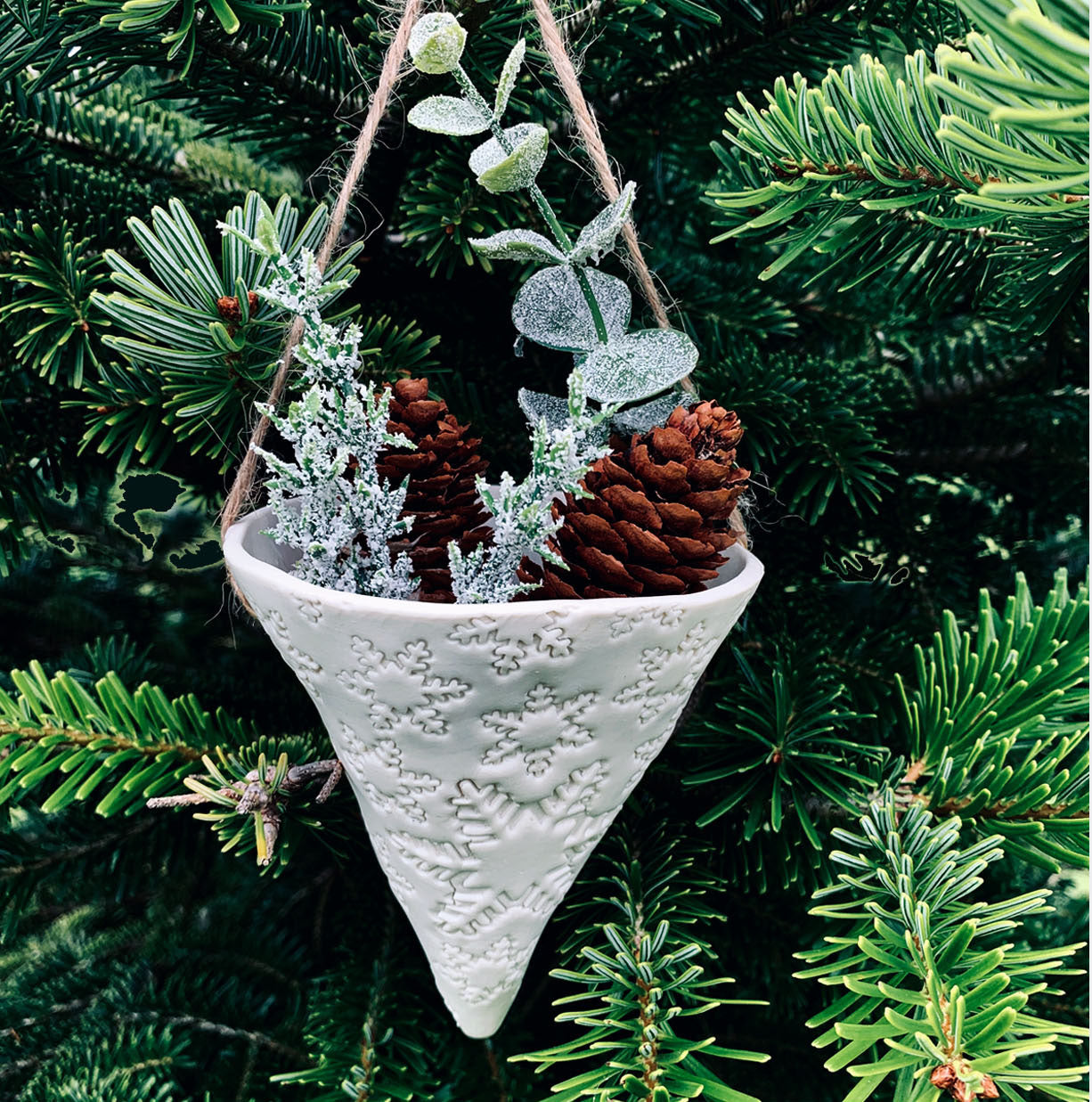 Porcelain Christmas Cone Workshop - Tree Hangers & Tealight Holders