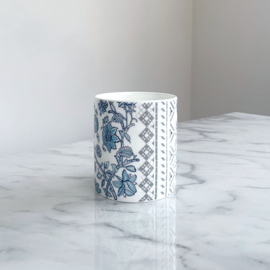 Large Fusion Mug - Camelia