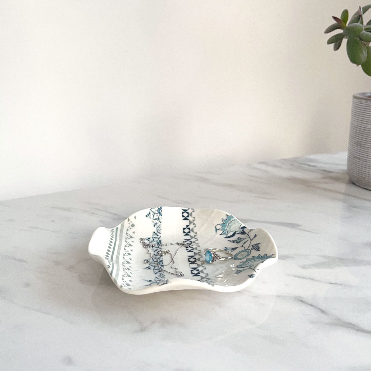 Medium Porcelain Trinket Dish/ Teabag Holder - Jasmine Print