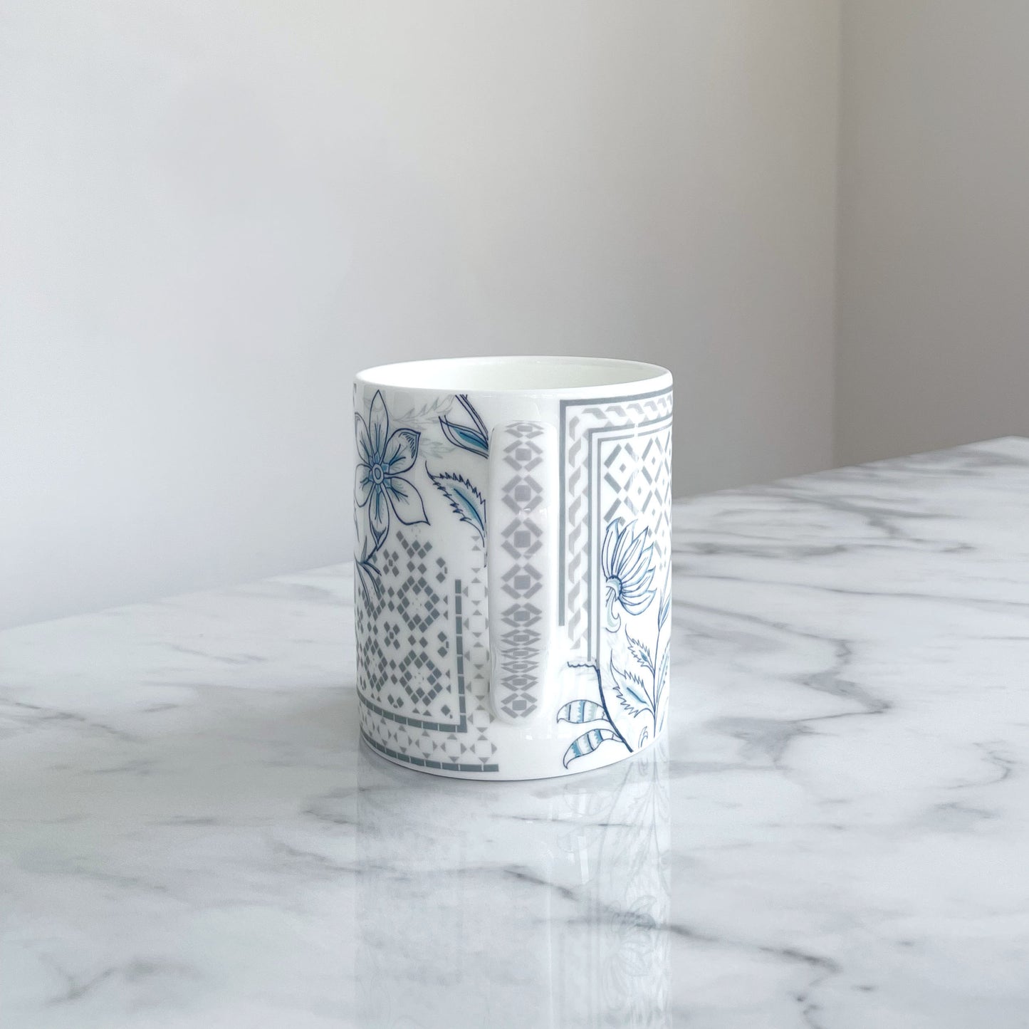 Large Fusion Mug - Lotus