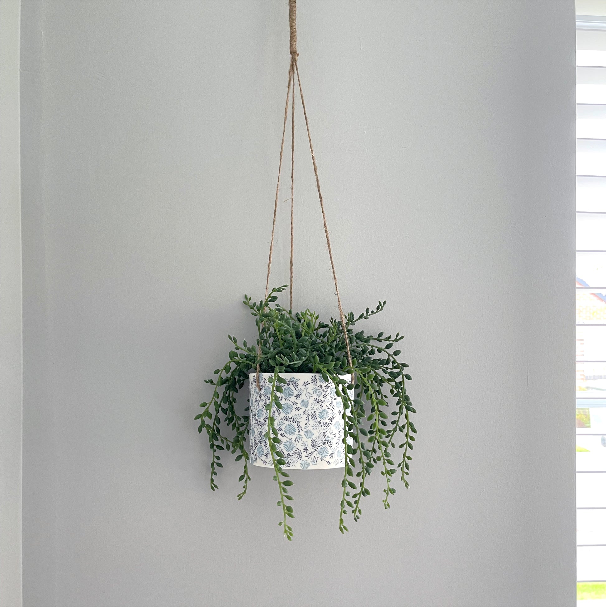 hanging plant holders uk Hanging Planter Pot