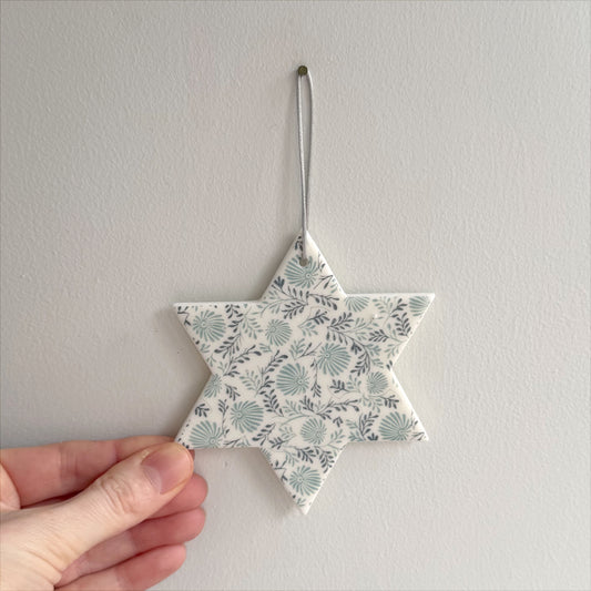 Daisy Star Decoration