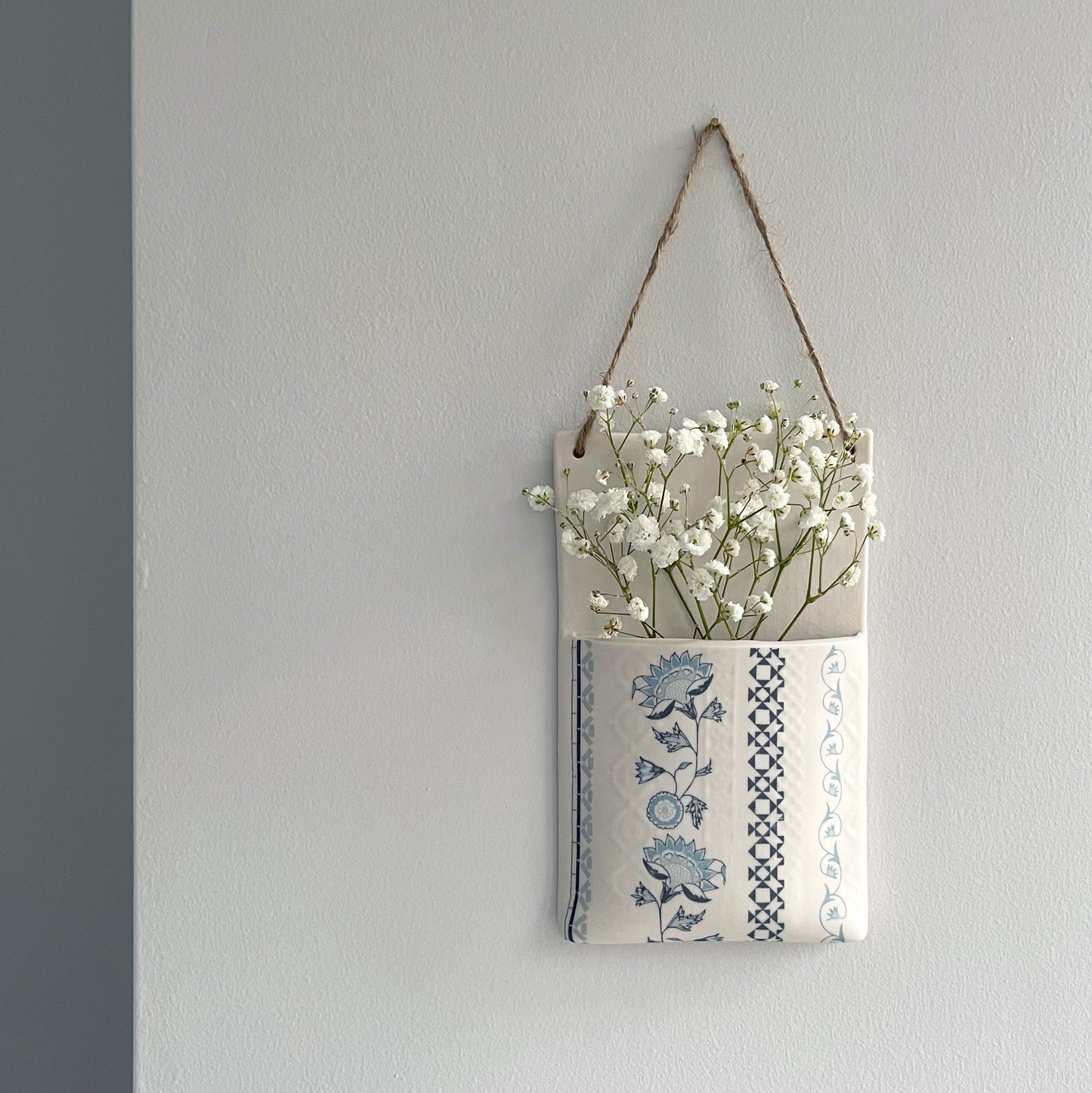 Wall Hanging Pocket Planter - Design 2