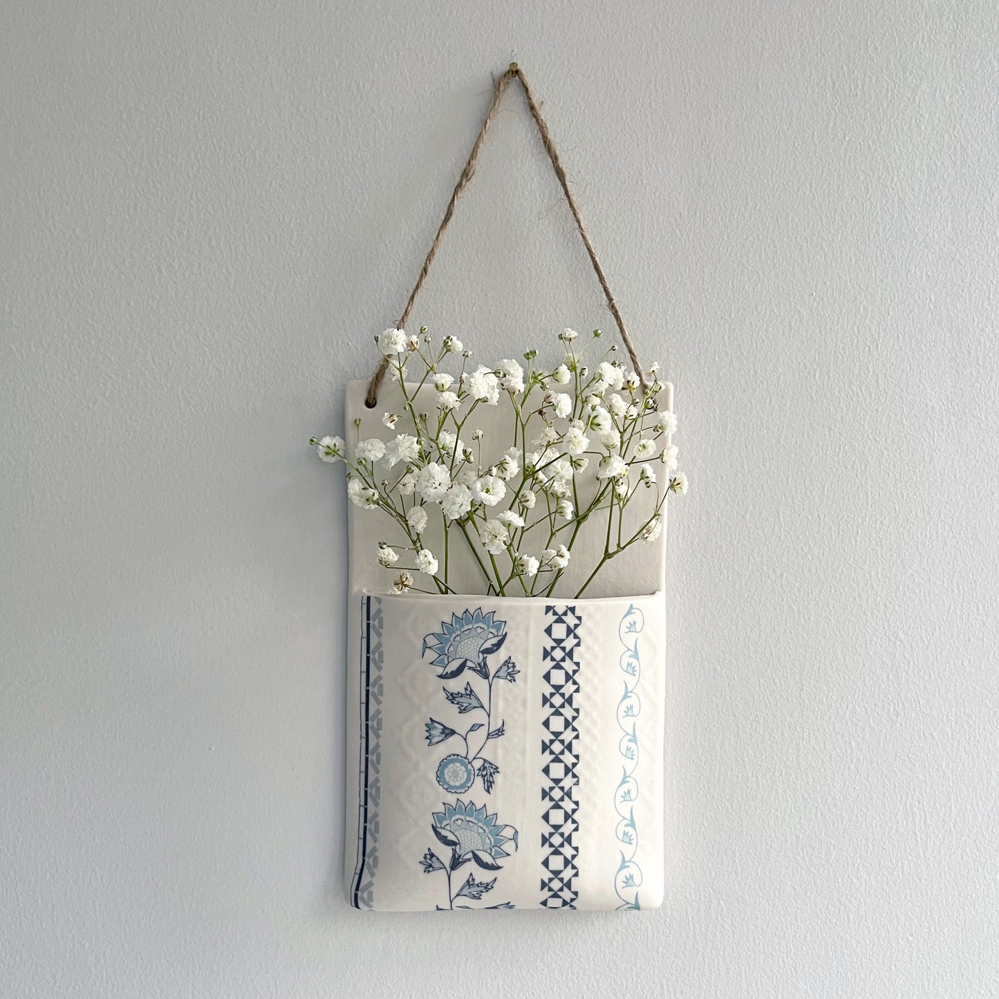 Wall Hanging Pocket Planter - Design 2