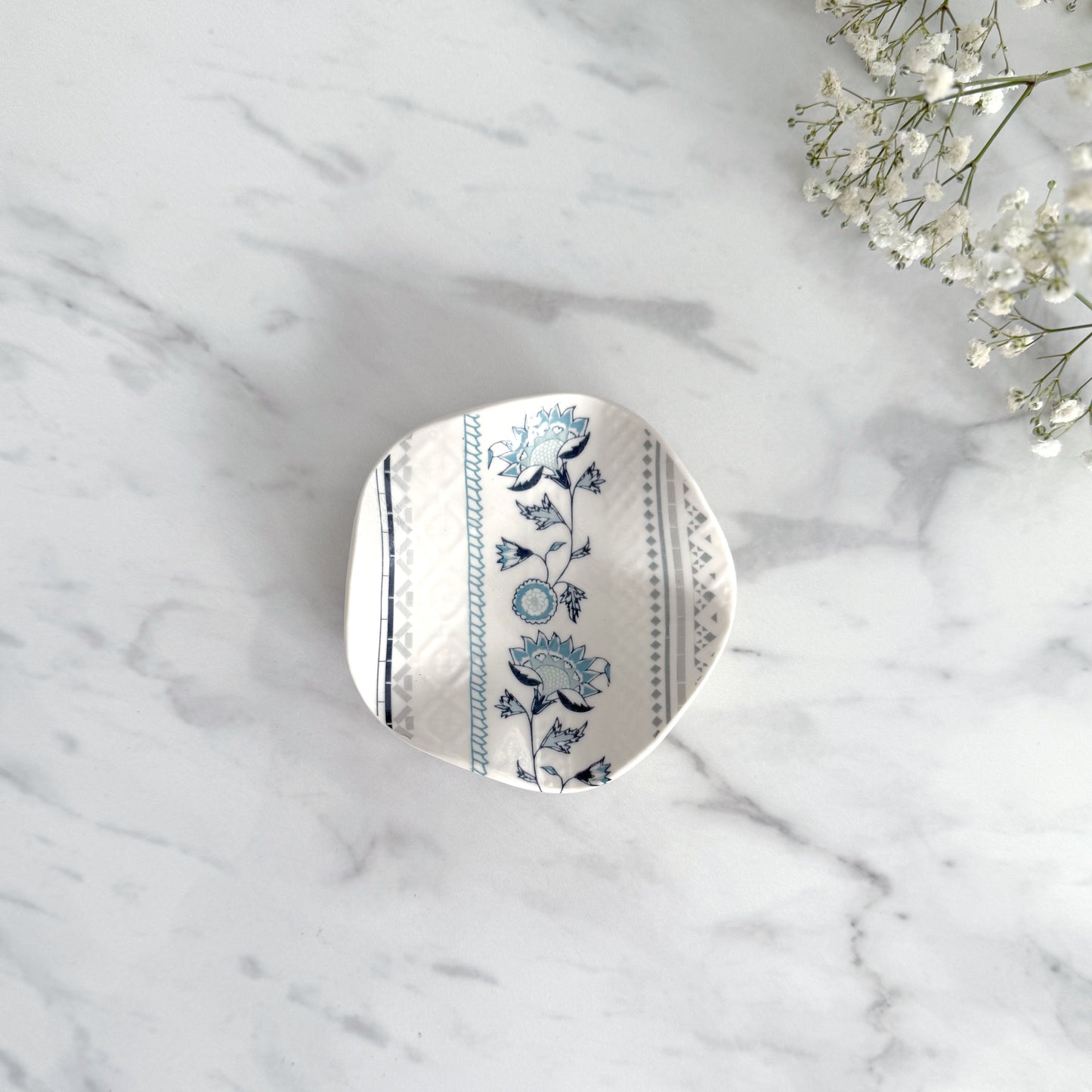 Small Porcelain Jewellery/Trinket Dish - Jasmine Print