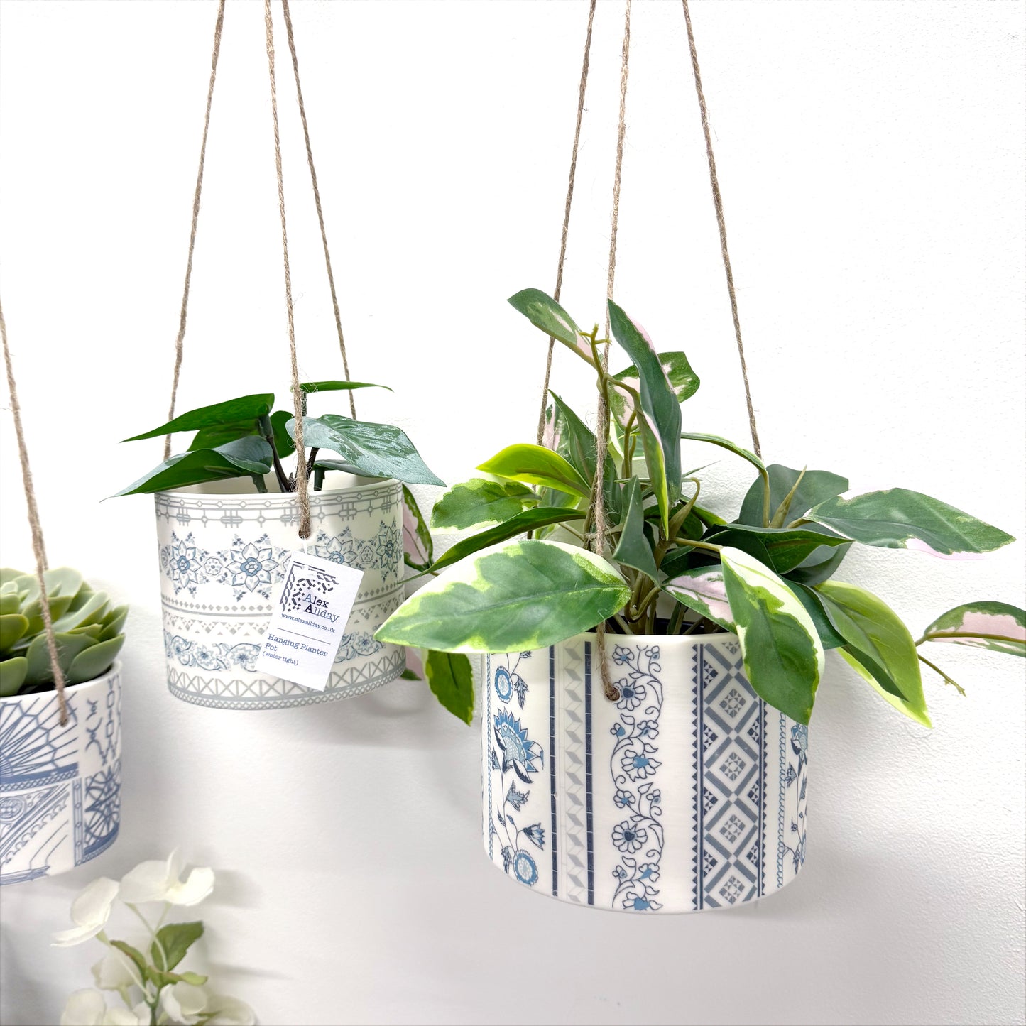Large Hanging Planter Pot - Jasmine