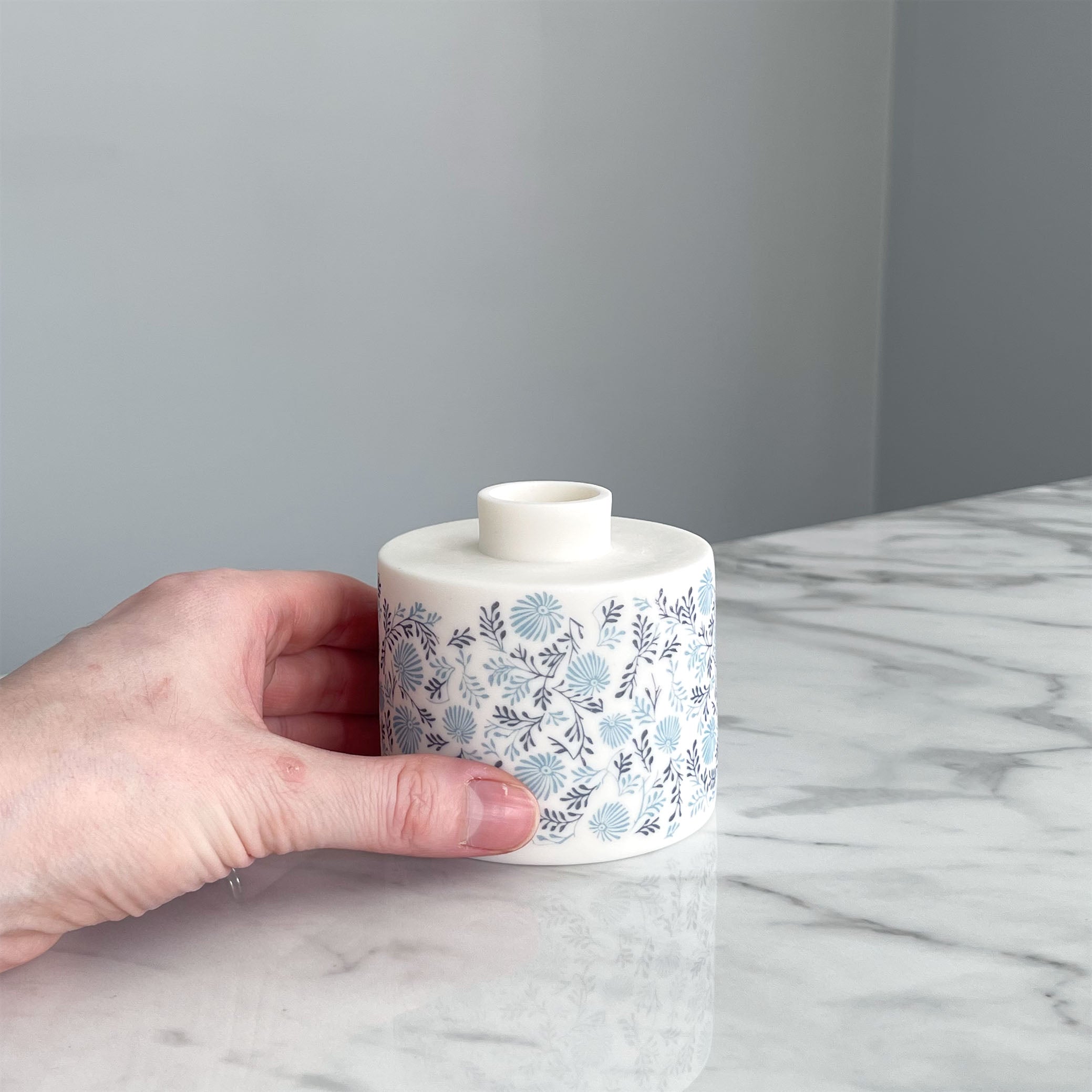 Reed Diffuser Pot - Daisy Design – Alex Allday Ceramics