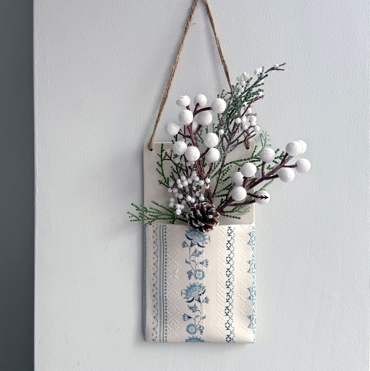 Large Wall Hanging Pocket Planter - Fusion Design 2