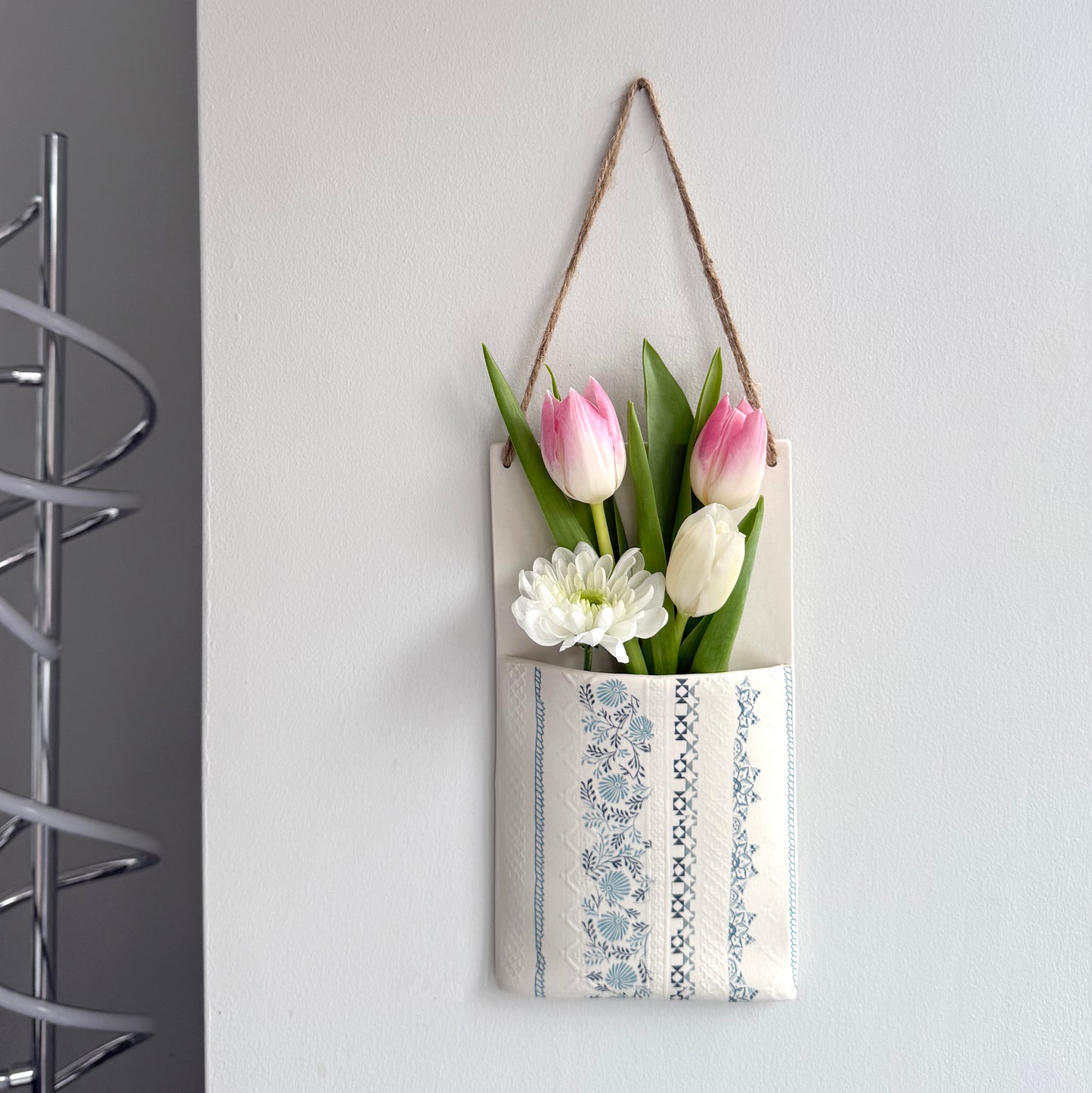 Large Wall Hanging Pocket Planter - Fusion Design 1