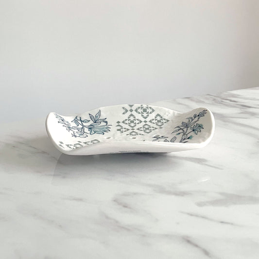 Azalea Porcelain Soap Dish