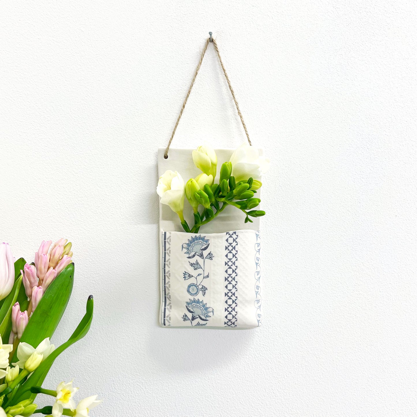 Wall Hanging Pocket Planter - Design 2