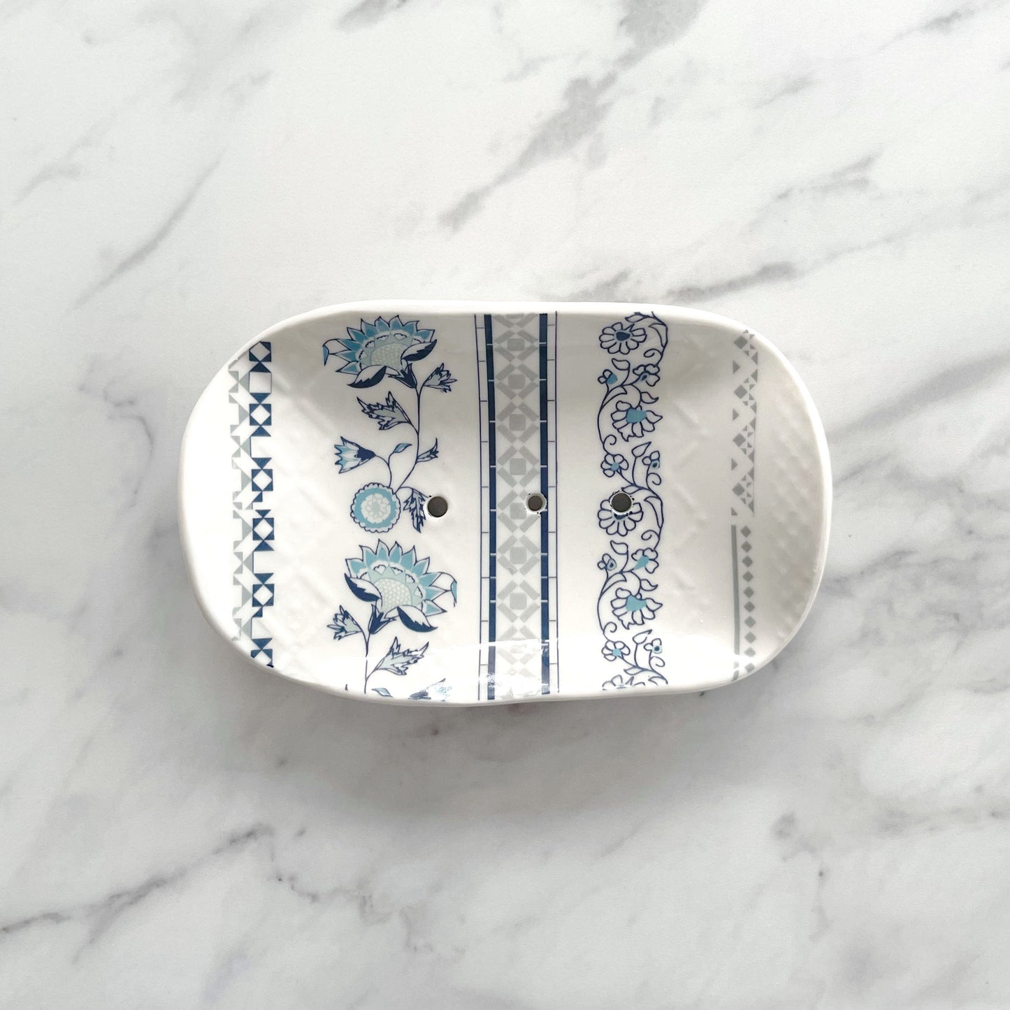 Jasmine Porcelain Soap Dish