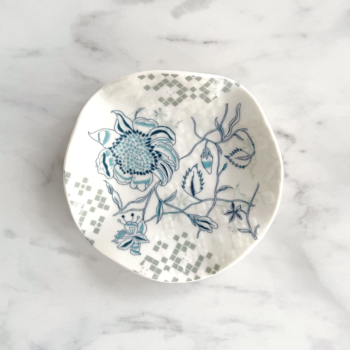 Medium Porcelain Jewellery/Trinket Dish - Peony Print