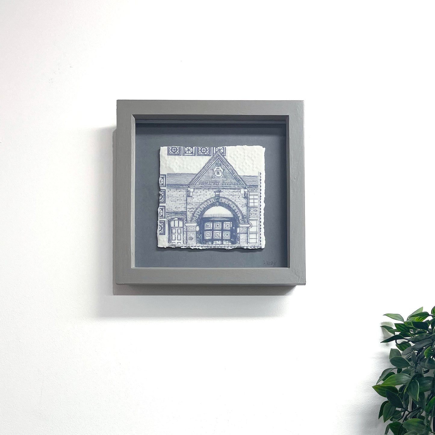 Framed Porcelain Middleport Pottery Tile - Grey Frame